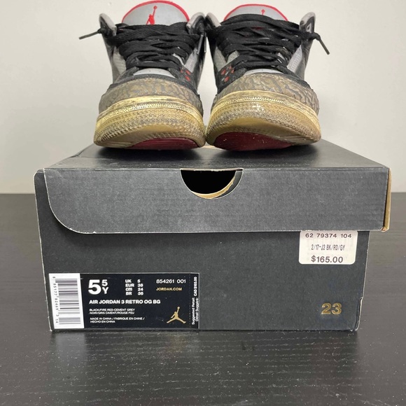 Jordan 3 Retro Black Cement (2018) (GS) 5.5Y - Picture 8 of 8